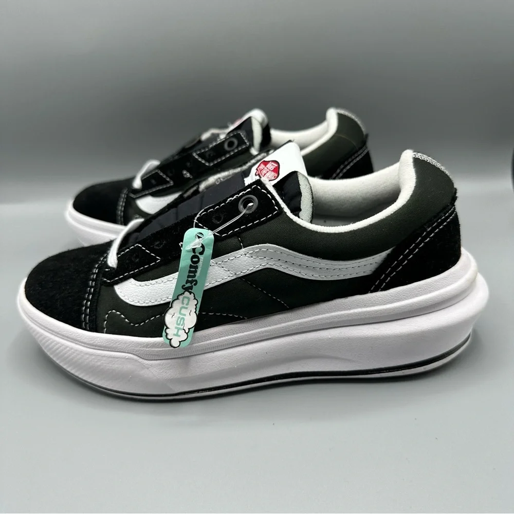 Vans Old Skool Overt Platform Skate Sneakers Women’s Size 6.5 Black White